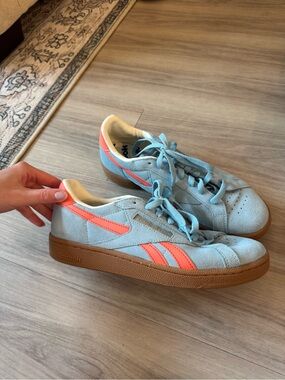 Reebok club c suede